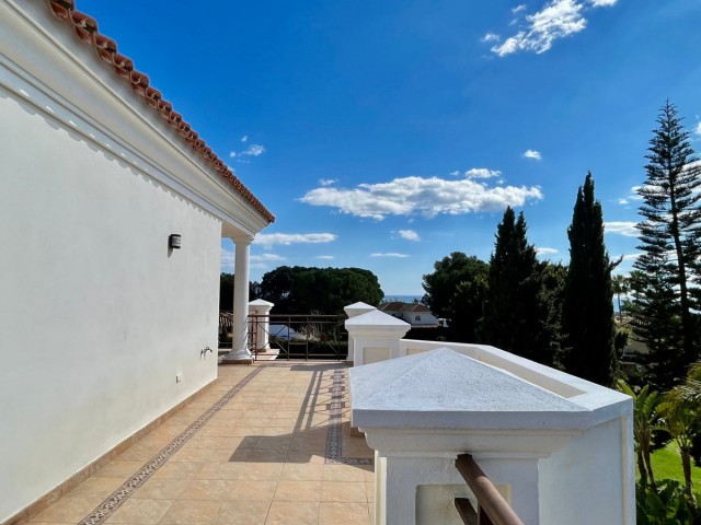 6 Soveroms Villa i El Rosario