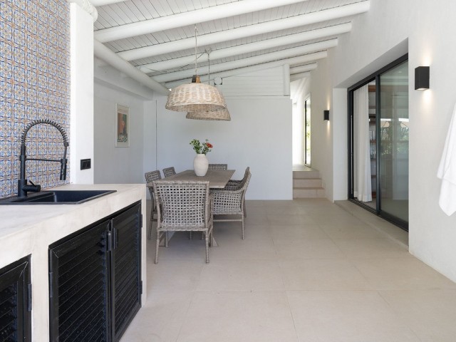 4 Bedrooms Villa in Nueva Andalucía