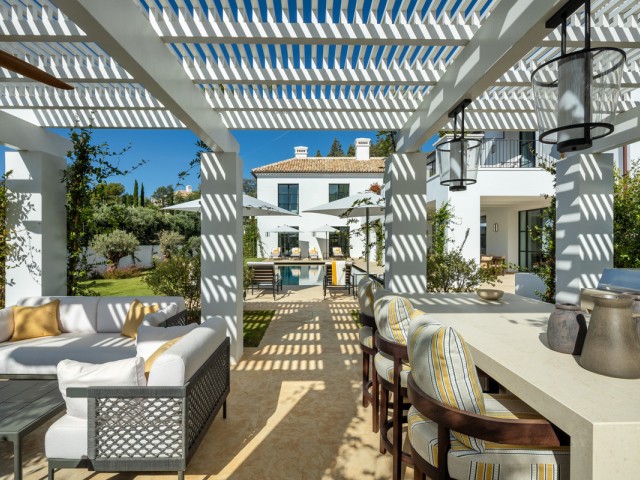 6 Soveroms Villa i The Golden Mile