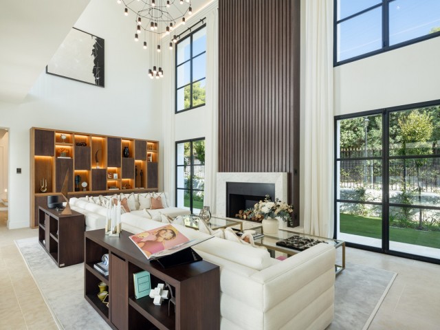 6 Bedrooms Villa in The Golden Mile