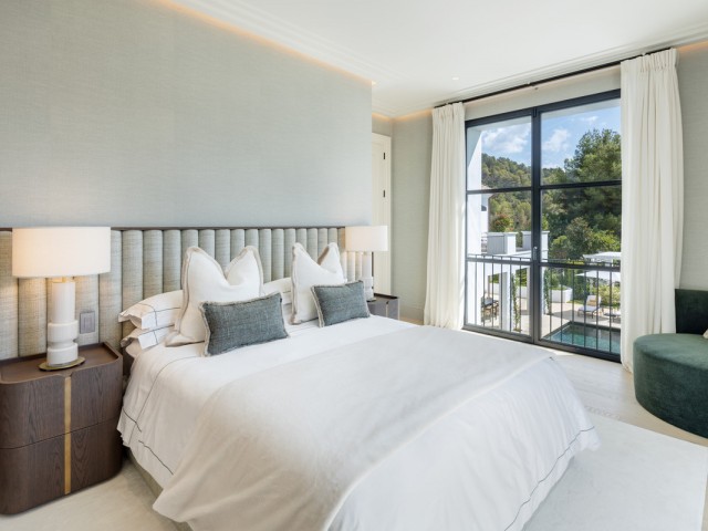 6 Bedrooms Villa in The Golden Mile