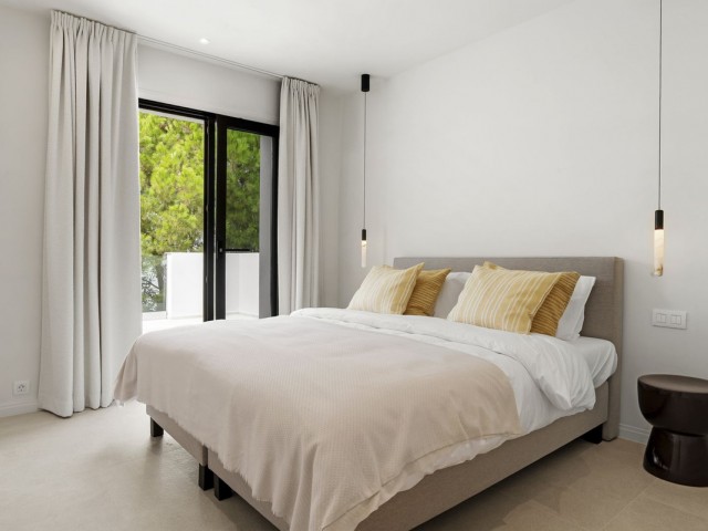 Villa con 4 Dormitorios  en Benahavís