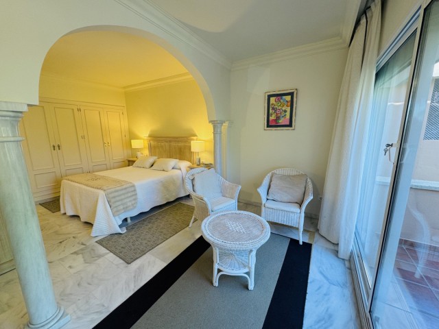 2 Bedrooms Apartment in Nueva Andalucía