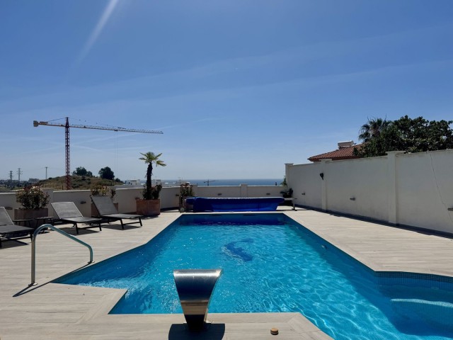4 Sovrums Villa i Estepona