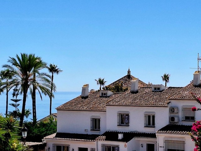 Rijtjeshuis La Duquesa - R5162548