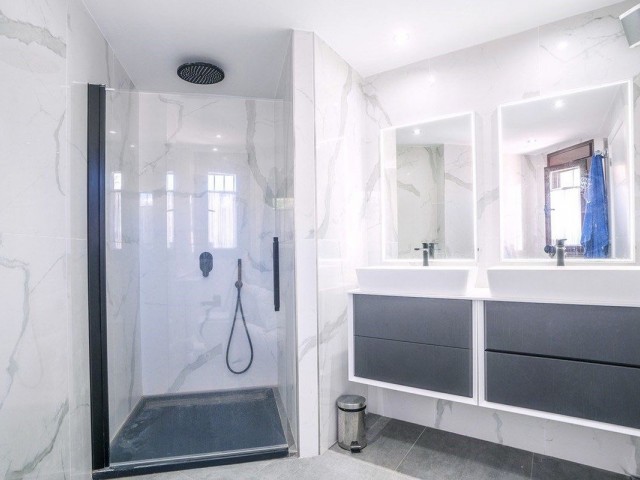 4 Bedrooms Villa in The Golden Mile