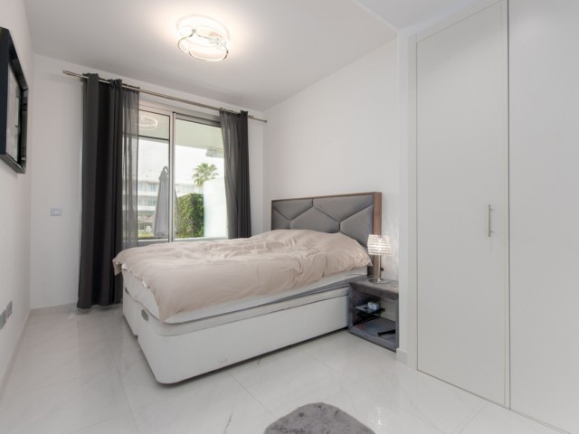 2 Schlafzimmer Apartment in Estepona