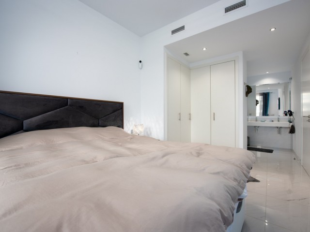 2 Schlafzimmer Apartment in Estepona