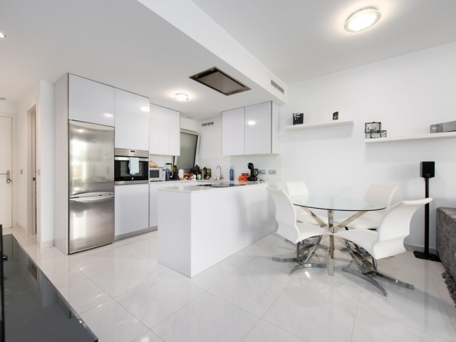 2 Schlafzimmer Apartment in Estepona