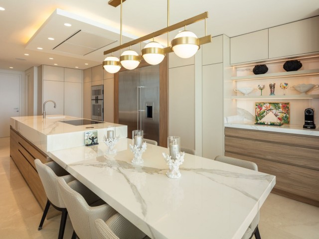 6 Schlafzimmer Apartment in Marbella