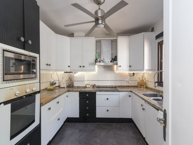 Villa con 4 Dormitorios  en El Rosario