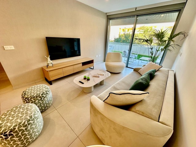 3 Bedrooms Apartment in Elviria
