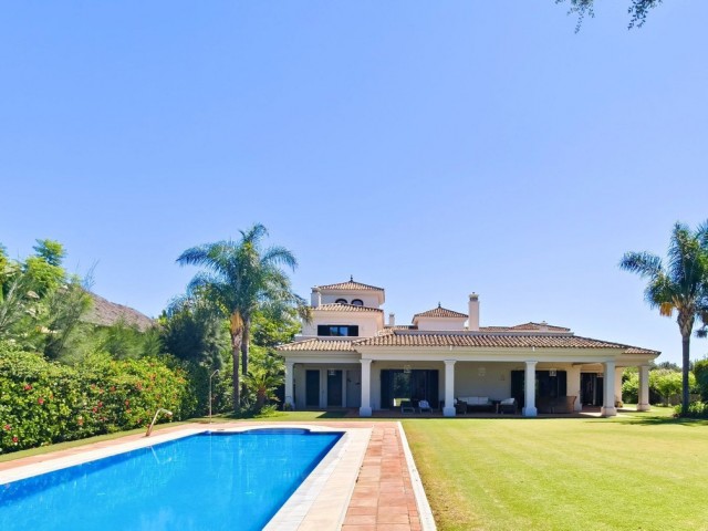 7 Slaapkamer Villa in San Roque Club