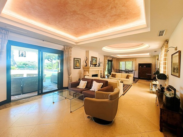 7 Sovrums Villa i San Roque Club