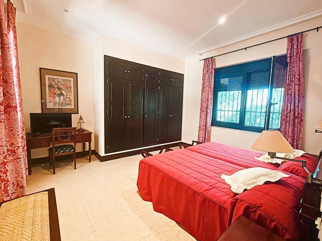 7 Sovrums Villa i San Roque Club