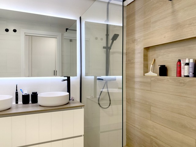 2 Soveroms Leilighet i Selwo