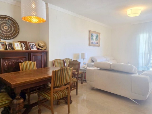 4 Bedrooms Apartment in Arroyo de la Miel