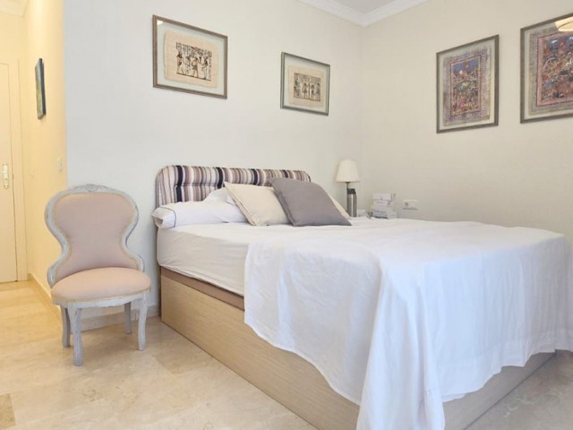 4 Bedrooms Apartment in Arroyo de la Miel