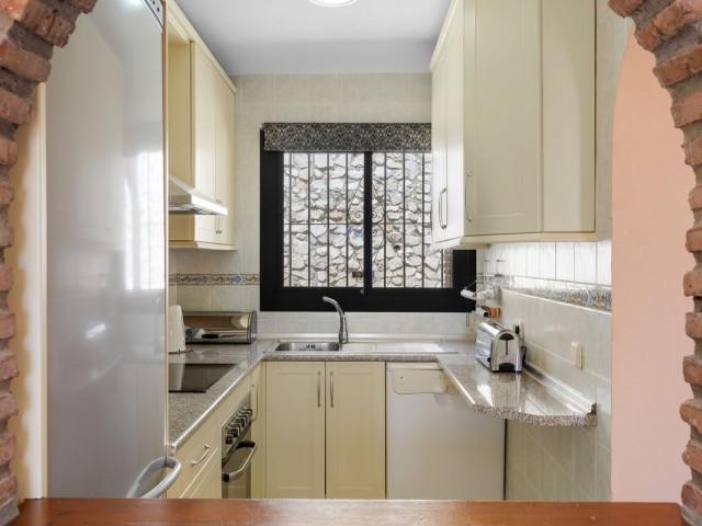 5 Makuuhuoneen Rivitalo Calahonda