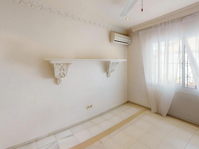 4 Slaapkamer Villa in Costalita