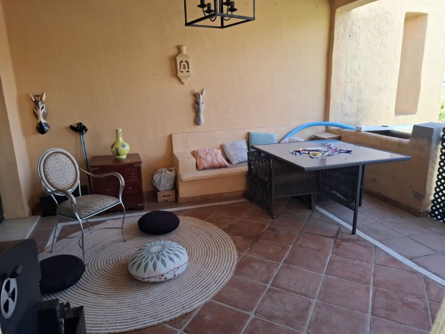 Apartamento con 3 Dormitorios  en El Paraiso