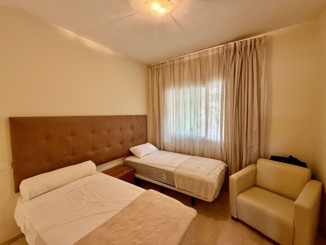 2 Bedrooms Apartment in Elviria