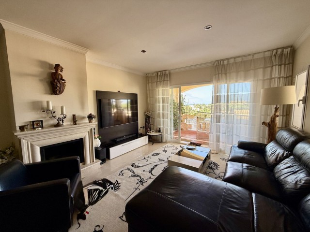 Apartment, Elviria, R5164555