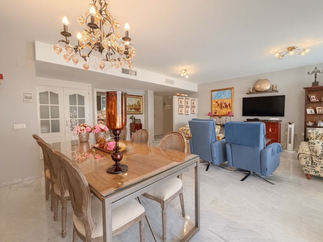 Appartement avec 4 Chambres  à San Pedro de Alcántara