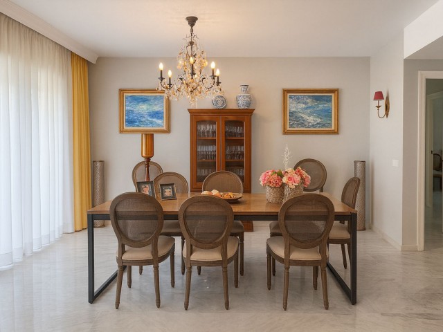 Appartement avec 4 Chambres  à San Pedro de Alcántara