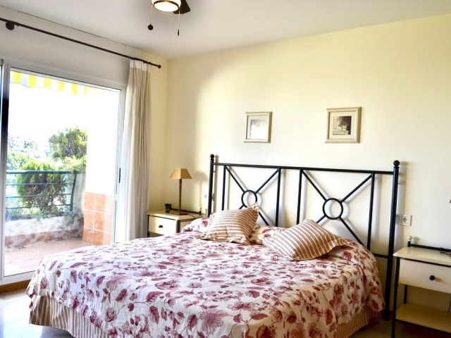 4 Makuuhuoneen Huoneisto Guadalmina Alta