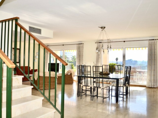 4 Makuuhuoneen Huoneisto Guadalmina Alta