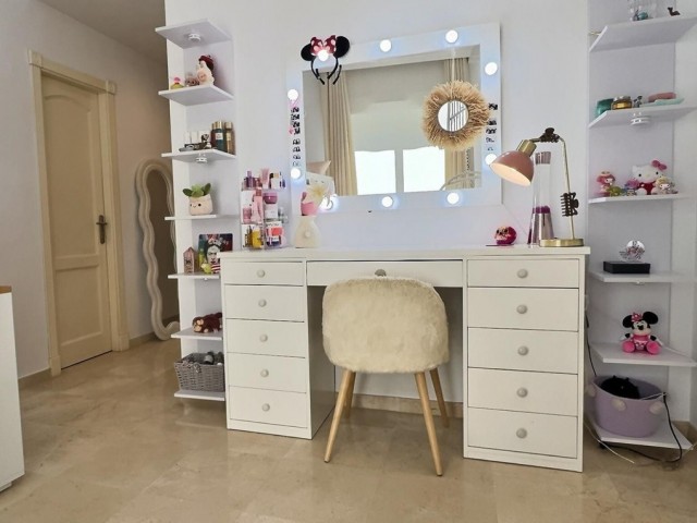 3 Bedrooms Apartment in San Roque Club