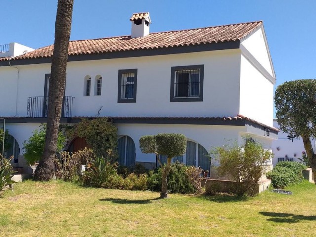 5 Bedrooms Villa in Arcos de la Frontera