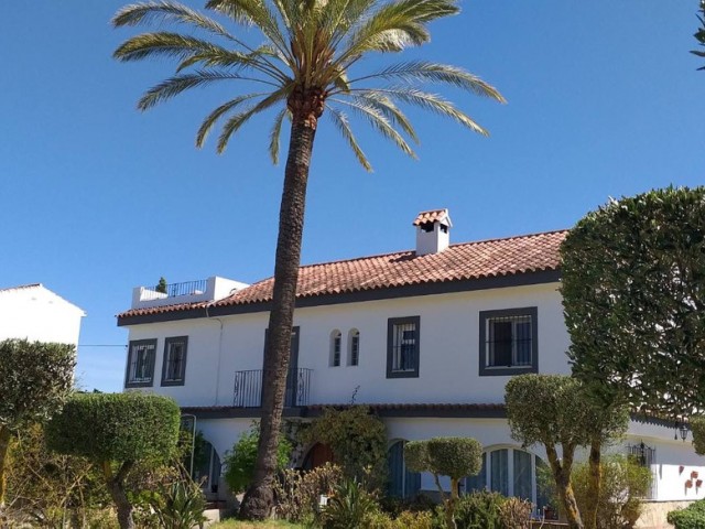 5 Bedrooms Villa in Arcos de la Frontera
