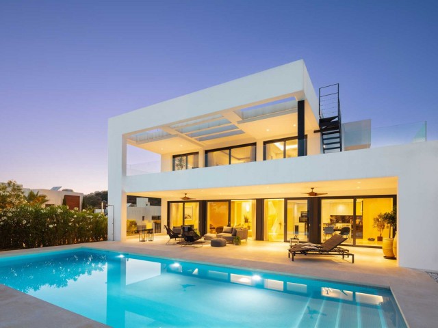 5 Soveroms Villa i Nueva Andalucía