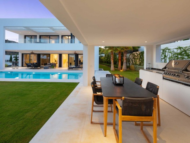 5 Soveroms Villa i Nueva Andalucía