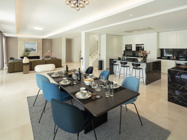 5 Soveroms Villa i Nueva Andalucía