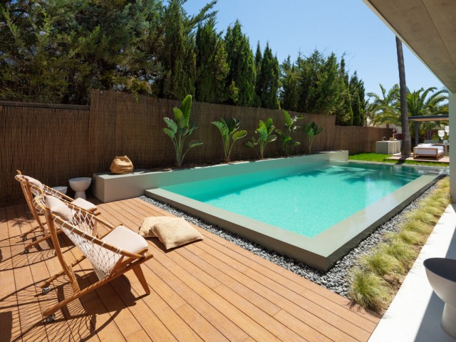 4 Soveroms Villa i Nueva Andalucía