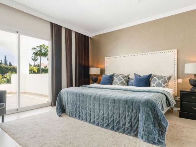 4 Soveroms Villa i Nueva Andalucía