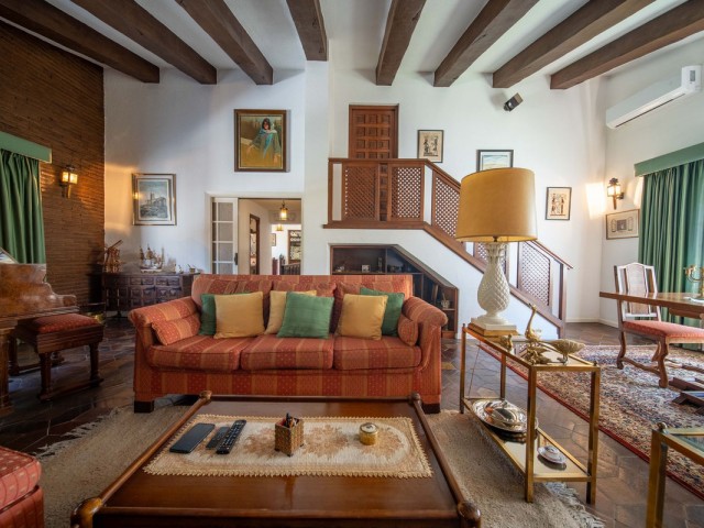 3 Bedrooms Villa in Fuengirola