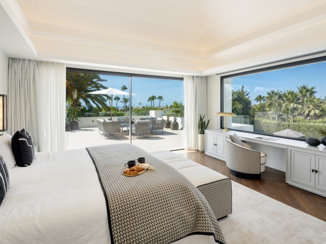 6 Soveroms Villa i Nueva Andalucía