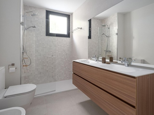 3 Soveroms Leilighet i Estepona