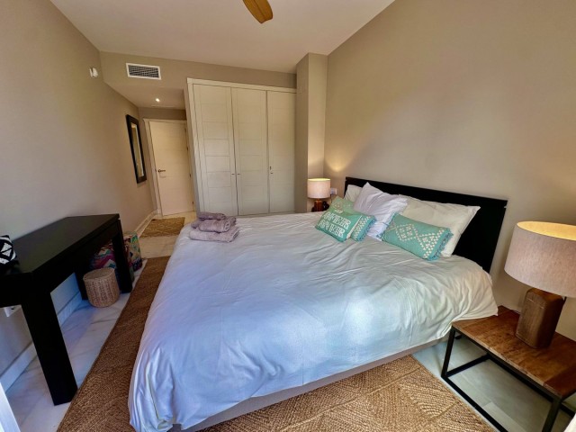 Apartamento con 2 Dormitorios  en San Pedro de Alcántara