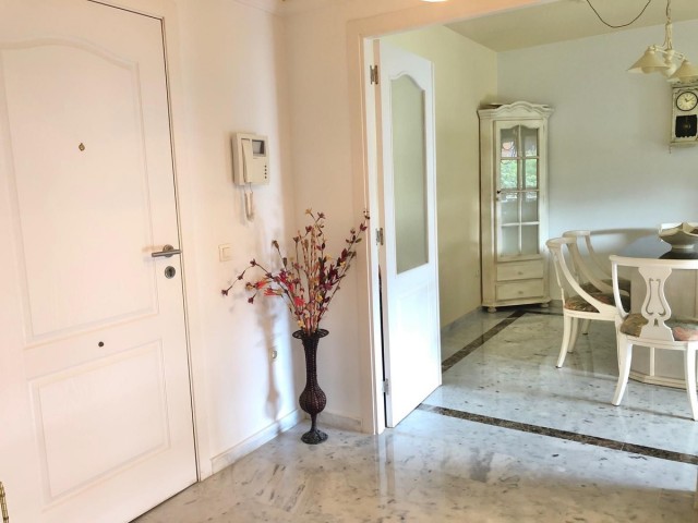 Apartamento con 2 Dormitorios  en The Golden Mile