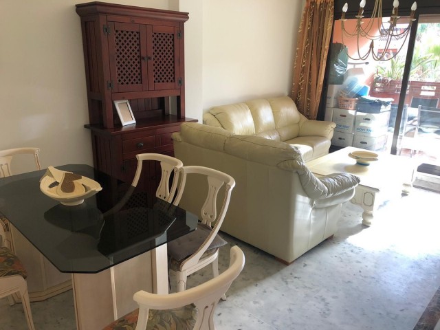 Apartamento con 2 Dormitorios  en The Golden Mile