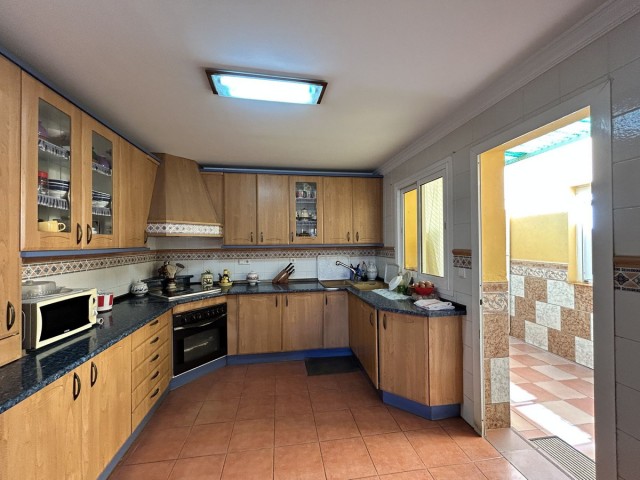 4 Schlafzimmer Villa in Fuengirola