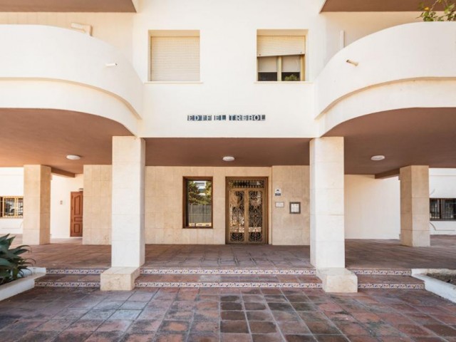2 Bedrooms Apartment in Puerto Banús