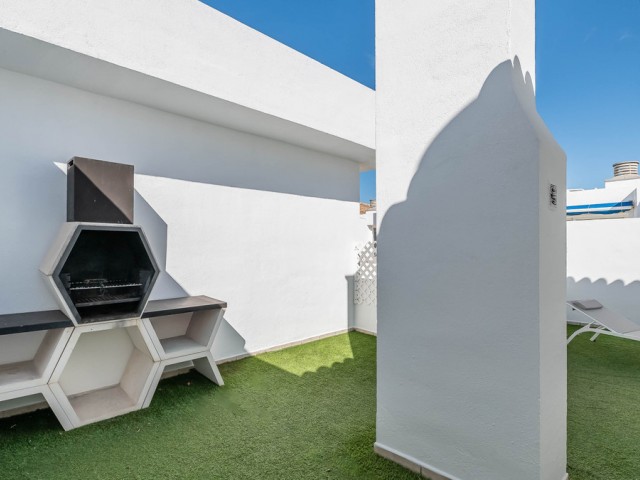 3 Bedrooms Apartment in Puerto Banús