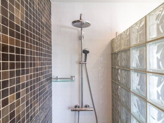 3 Bedrooms Apartment in Benahavís