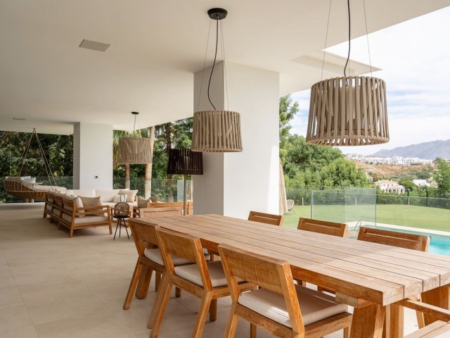 4 Slaapkamer Villa in Los Flamingos